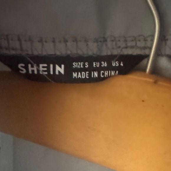 Reflective Light Gray Utility Jacket - Picture 5 of 7